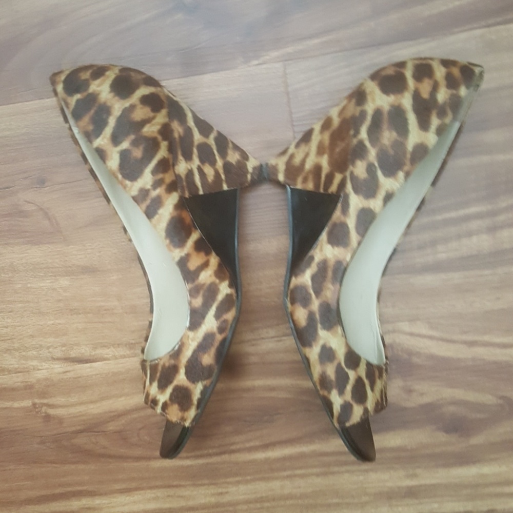 Inc Intl Concepts 3" Wedge Peep Toe - image 1